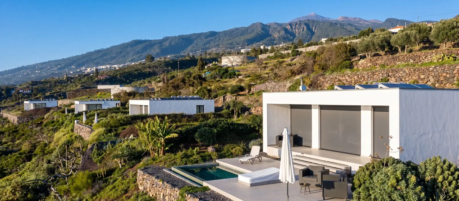 Villa mit eigenem Pool und Blick auf die Berge